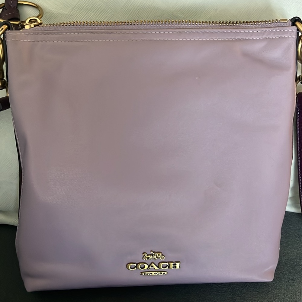 COACH Cargo Crossbody In ๐ purple Lilac lavender Colorblock - Picture 6 of 12